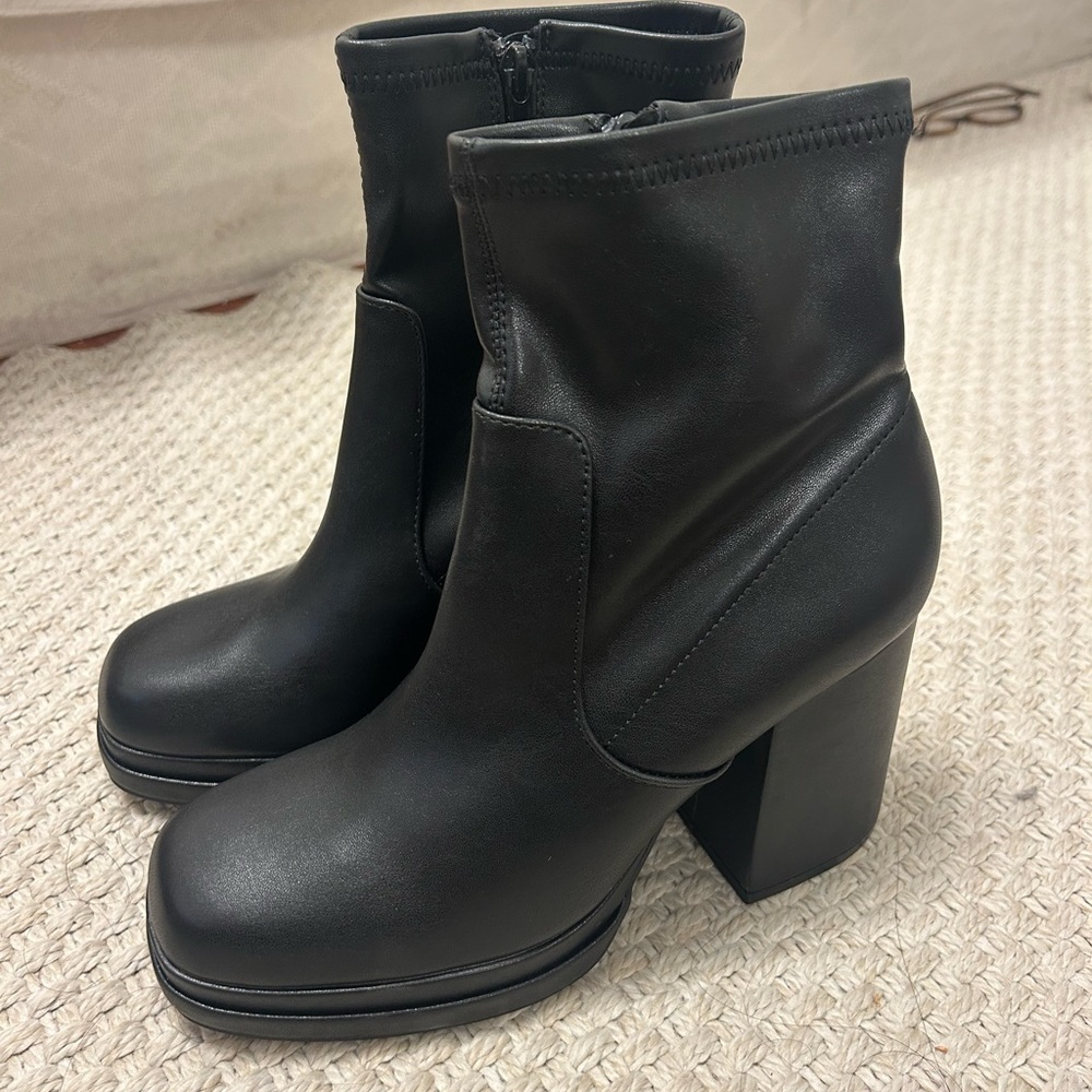Madden Girl Black Heeled Boots